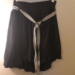 Torrid black flowy boho short w/ belt
